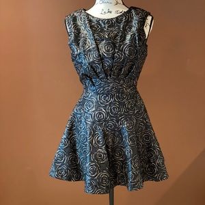 Minidress